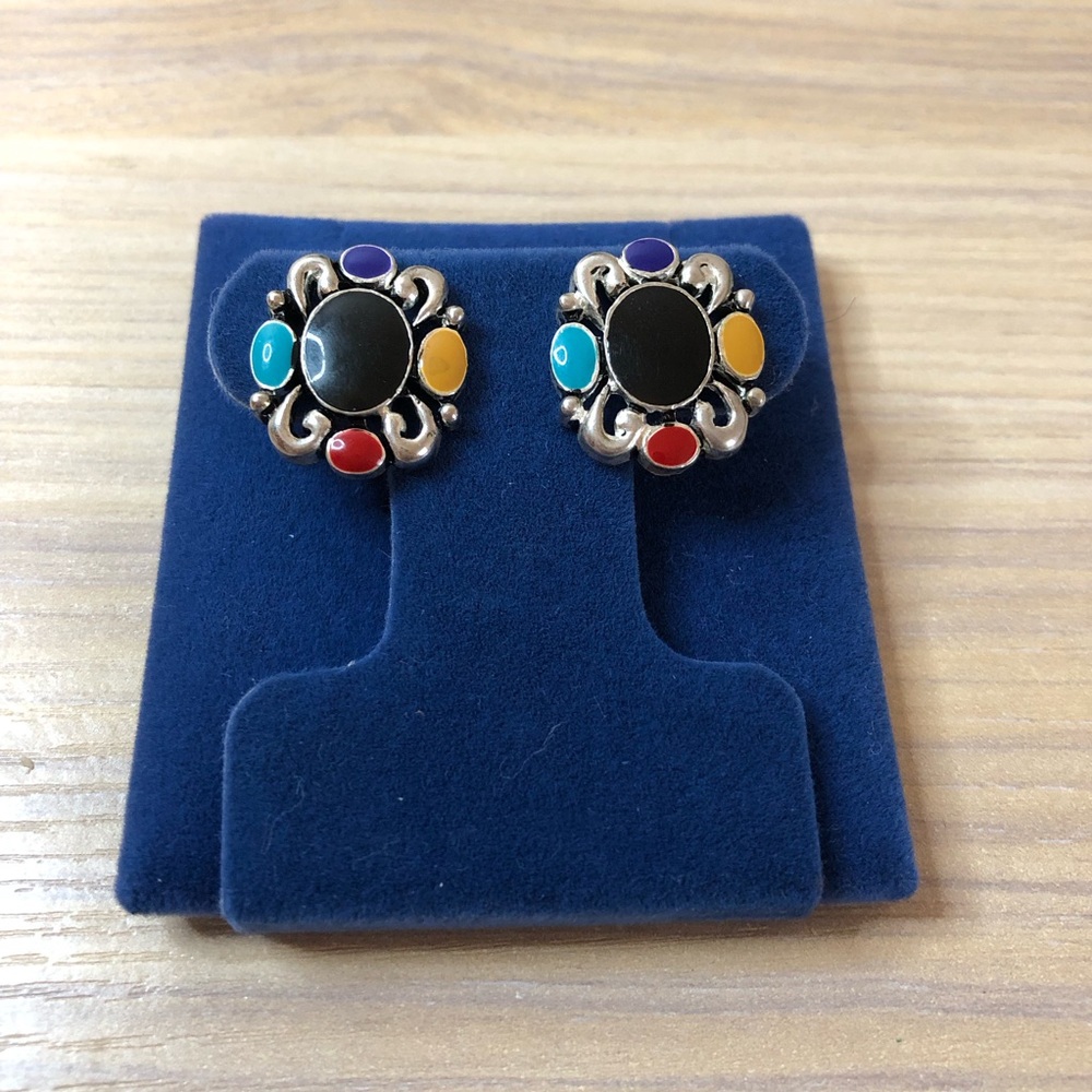 Silver Tone Western Inspired Stud Earring